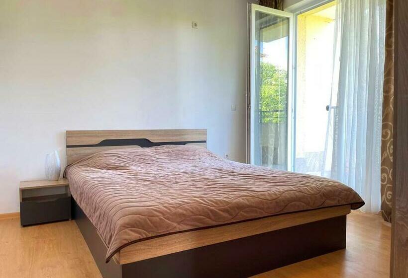 Apartamento 1 Dormitório com Terraço, Ravda Family Resort. Park&sea