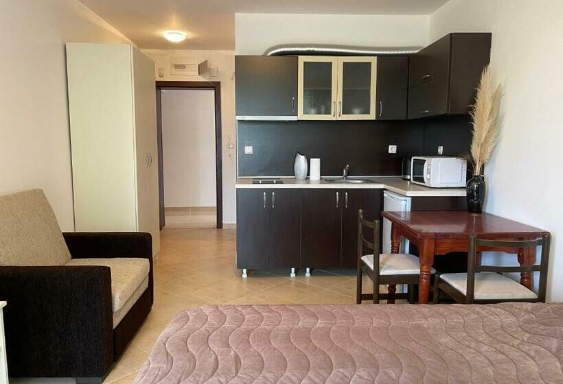 اتاق استاندارد با چشم‌انداز, Ravda Family Resort. Park&sea