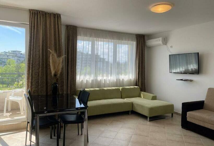 اتاق لوکس خانوادگی, Ravda Family Resort. Park&sea