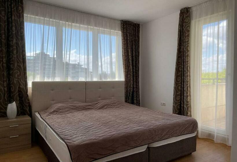 اتاق لوکس خانوادگی, Ravda Family Resort. Park&sea