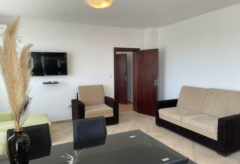 اتاق لوکس خانوادگی, Ravda Family Resort. Park&sea