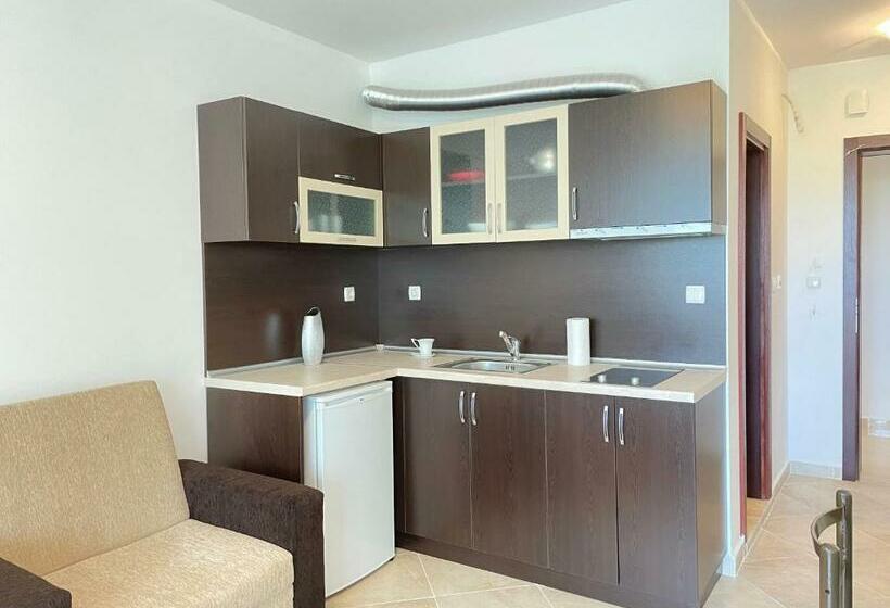 اتاق استاندارد با چشم‌انداز باغ, Ravda Family Resort. Park&sea