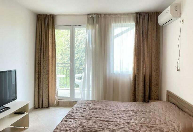 اتاق استاندارد با چشم‌انداز باغ, Ravda Family Resort. Park&sea