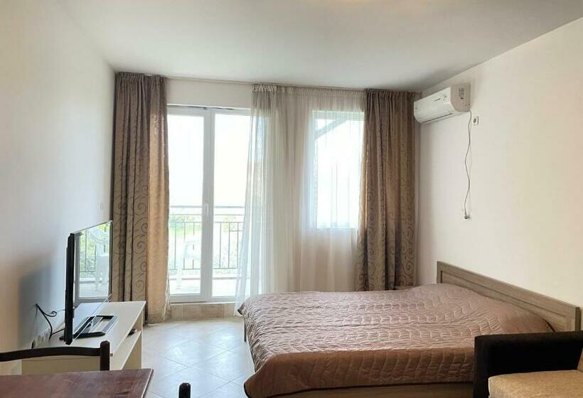 اتاق استاندارد با چشم‌انداز باغ, Ravda Family Resort. Park&sea