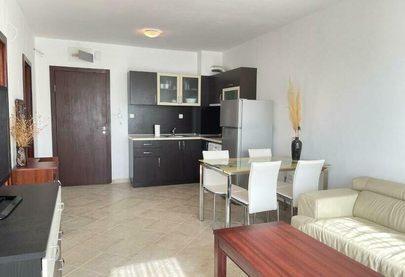 Quarto Triplo Comfort, Ravda Family Resort. Park&sea