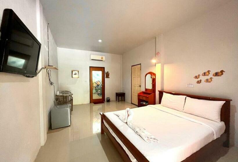 Quarto Deluxe, พิณทอง รีสอร์ท