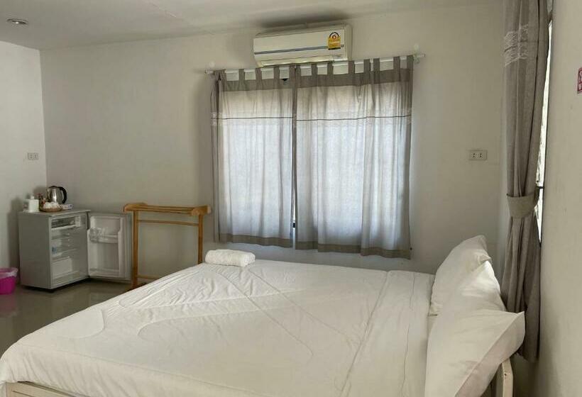 Номер Стандарт, บ้านระการีสอร์ต