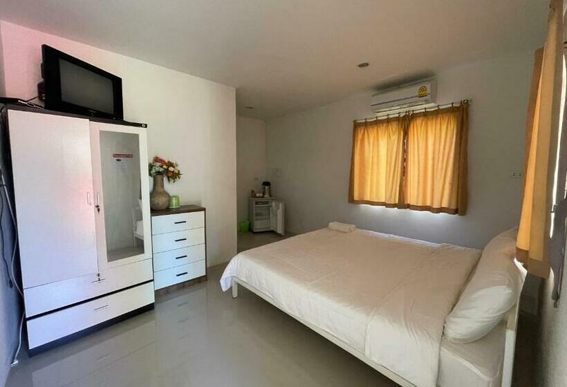 Номер Стандарт, บ้านระการีสอร์ต