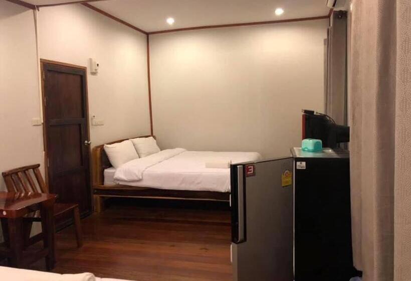 Номер Стандарт, บ้านระการีสอร์ต