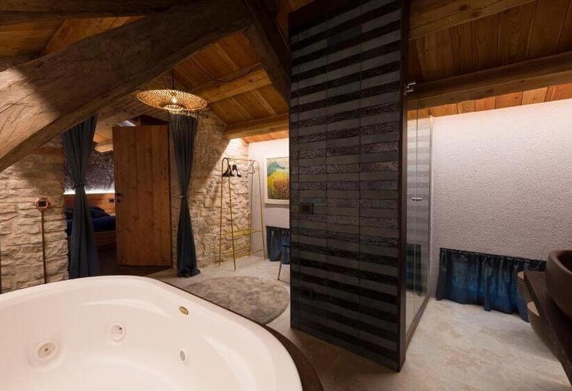 غرفة قياسية مزوَّدة بجاكوزي, Bed And Breakfast Grotta Azzurra