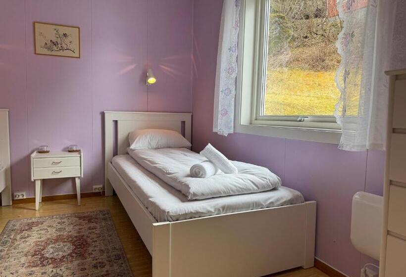 Номер Стандарт Вид на Сад, Svingen Guesthouse   Panoramic Fjord Views In Flåm