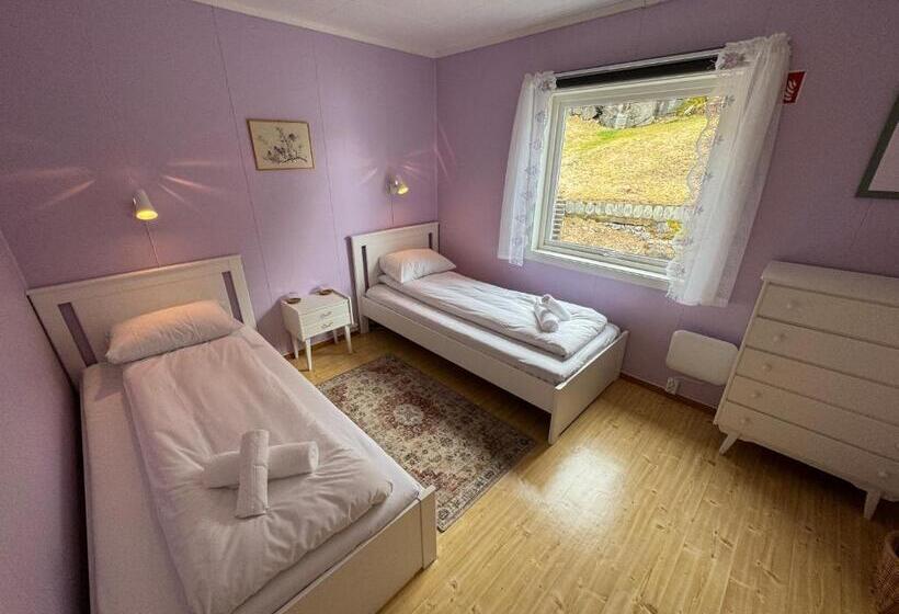 Номер Стандарт Вид на Сад, Svingen Guesthouse   Panoramic Fjord Views In Flåm