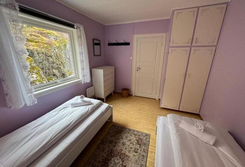 Номер Стандарт Вид на Сад, Svingen Guesthouse   Panoramic Fjord Views In Flåm