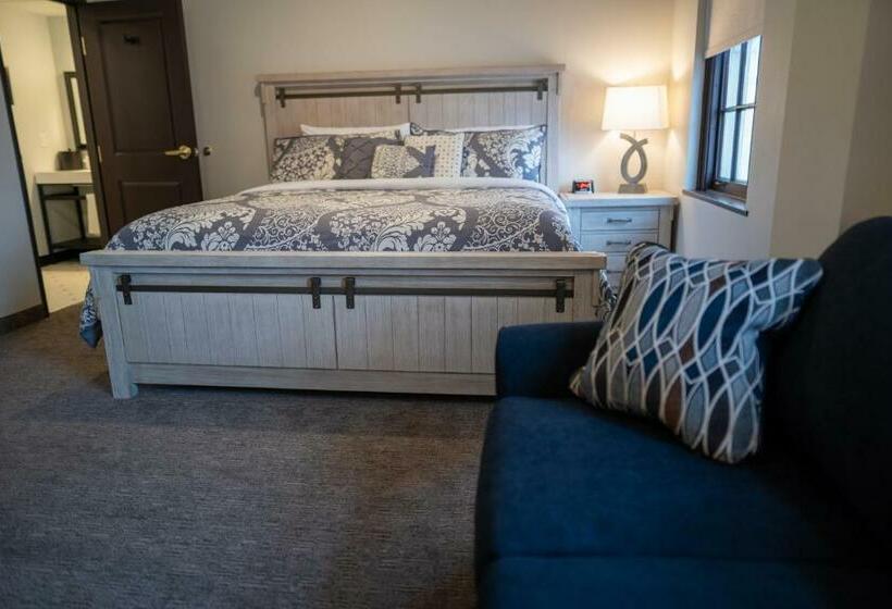 غرفة ديلوكس سرير كينج, The Alonzo Ward