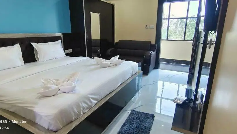 デラックスルーム, Vaidehi Inn A Unit Of Vaidehi Guest House