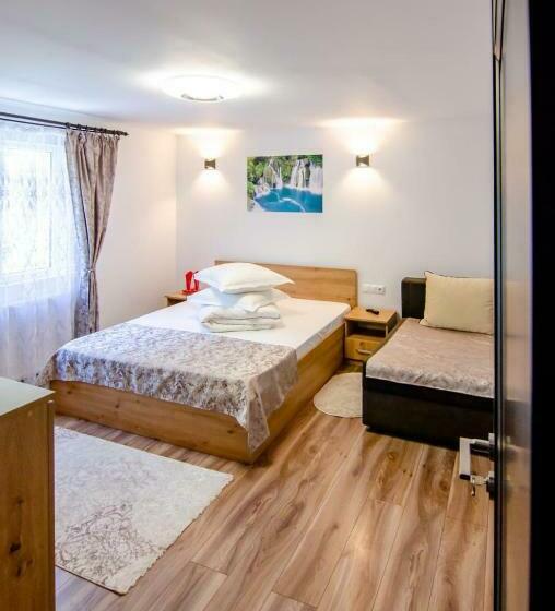 غرفة قياسية, Casa Cornelius