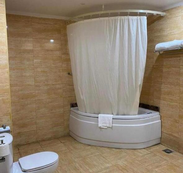 سوییت جونیور با چشم‌انداز استخر, Porto Marina Patio Suite   Egyptian Residents Only