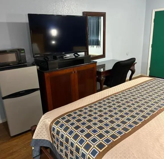 Deluxe-huone King-vuode, Tanglewood Motel