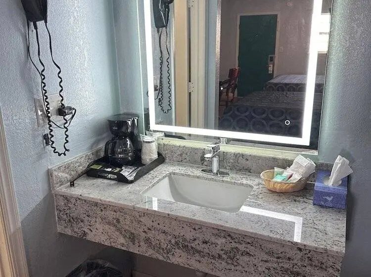 Deluxe-huone, Tanglewood Motel