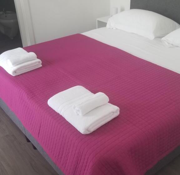 带城市景观的高级房间, Ar San Salvo B&b