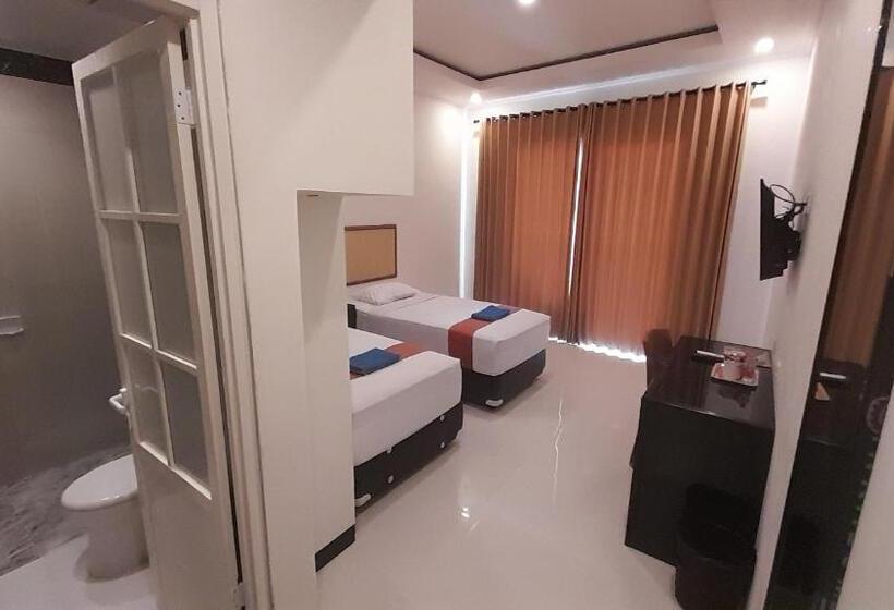 غرفة ديلوكس مطلّة علي البحر, Flavianohills