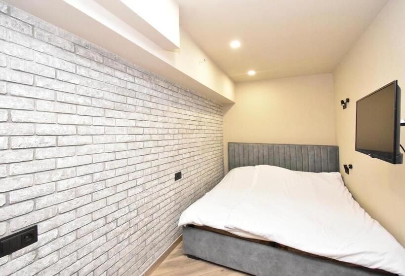 اتاق استاندارد, Guest House Green