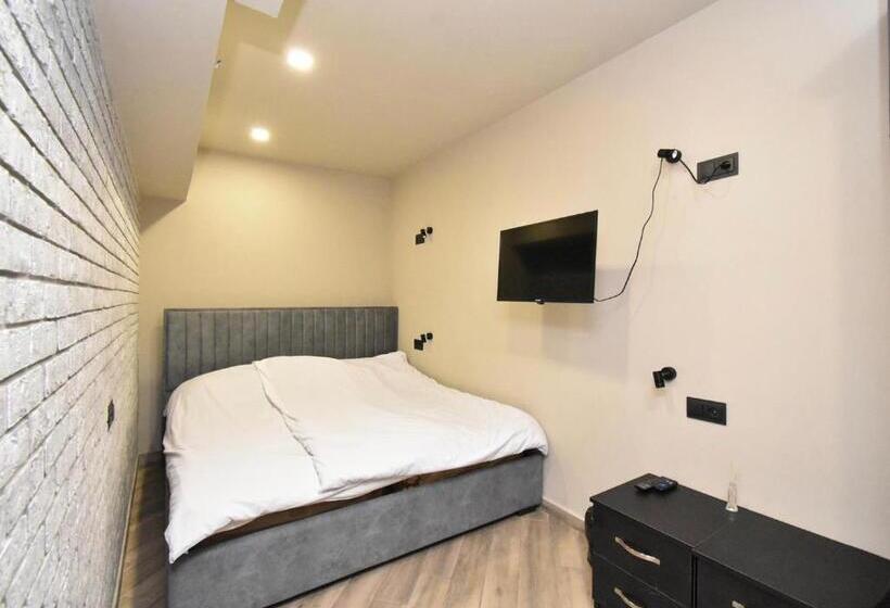 اتاق استاندارد, Guest House Green