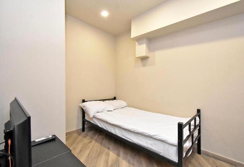 اتاق استاندارد یک نفره, Guest House Green