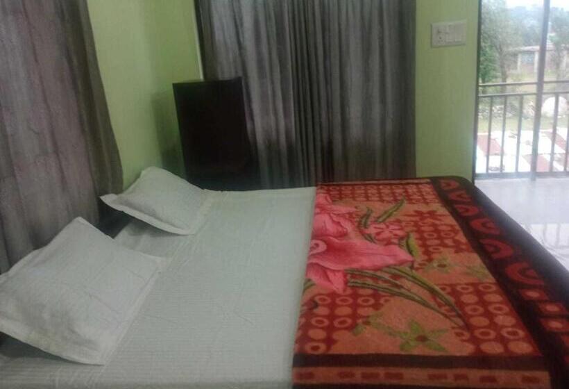 غرفة كلاسيكية ثلاثية, Oyo 81211 Ss Guest House