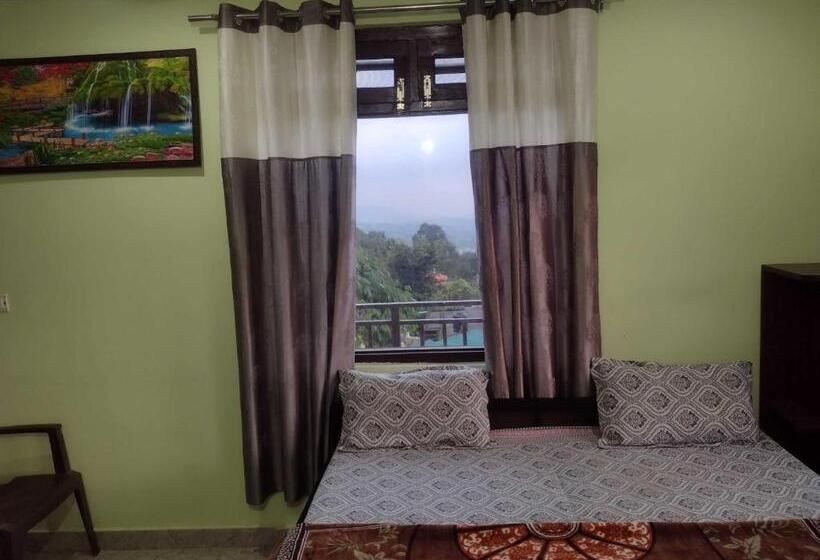 غرفة كلاسيكية ثلاثية, Oyo 81211 Ss Guest House