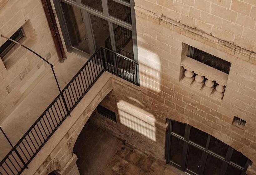 اتاق لوکس با تخت بزرگ, Ibb Hotel Palazzo Bettina Malta