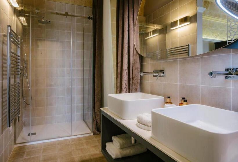 سوئیت پریمیوم, Ibb Hotel Palazzo Bettina Malta