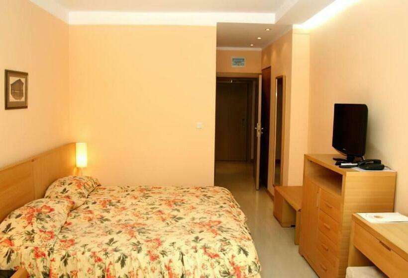 스탠다드 발코니 룸, Oasis Park Hotel New Managment