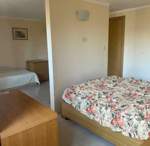 家庭工作室, Oasis Park Hotel New Managment