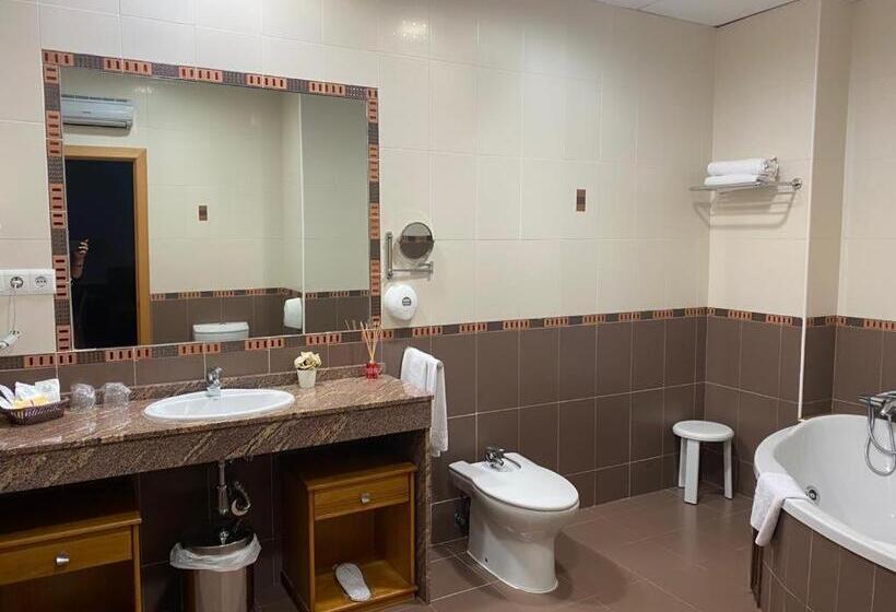 سوییت جونیور, Las Tablas