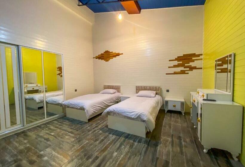 اتاق استاندارد با سرویس بهداشتی مشترک, Miramida