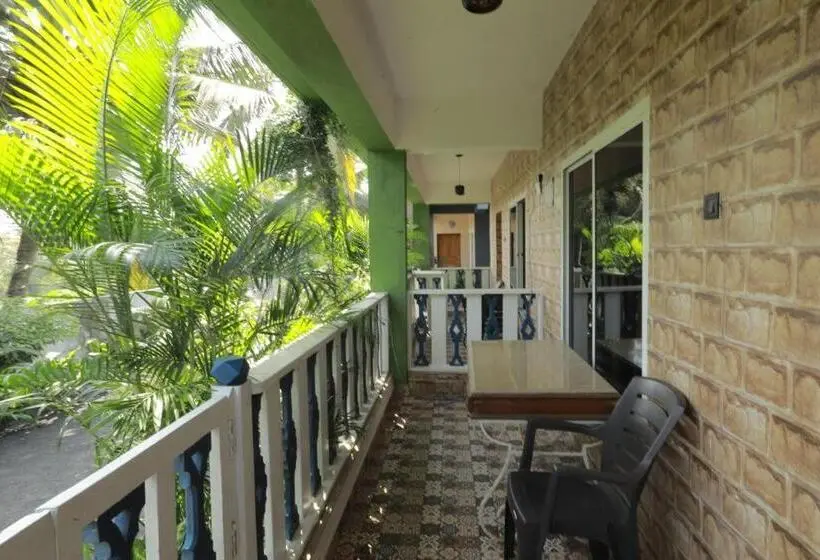 スタンダードルーム, Nasya S Beach Side Cottages