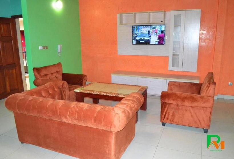 آپارتمان 3 خوابه, Residences Mickel