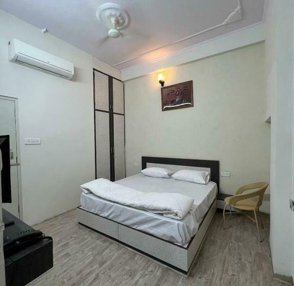 デラックスルーム, Grand Mala