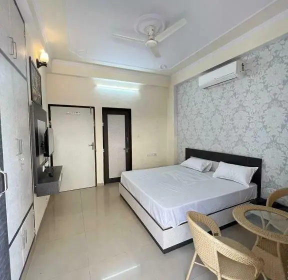 Deluxe-huone, Grand Mala