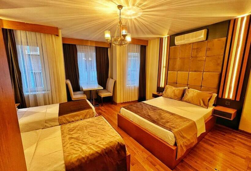 اتاق استاندارد چهار تخته, Taksim Cetinkaya Suite