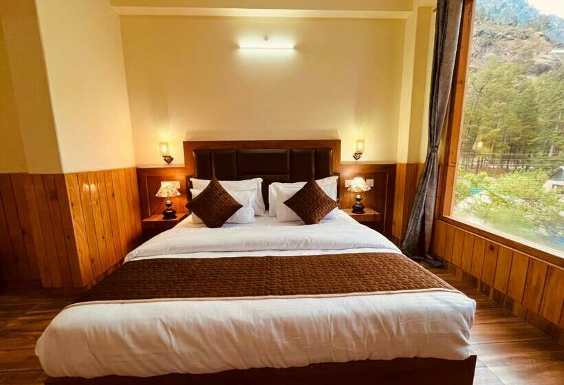 غرفة ديلوكس, Winterline Resort, Kasol   A Four Star Luxury Resort