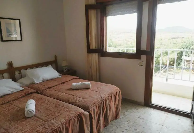 اتاق استاندارد با بالکن, Hostal Casa Emilio