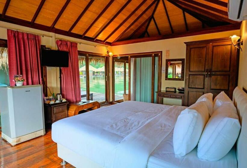 Четырехместный Номер Superior, Ruknam Resort