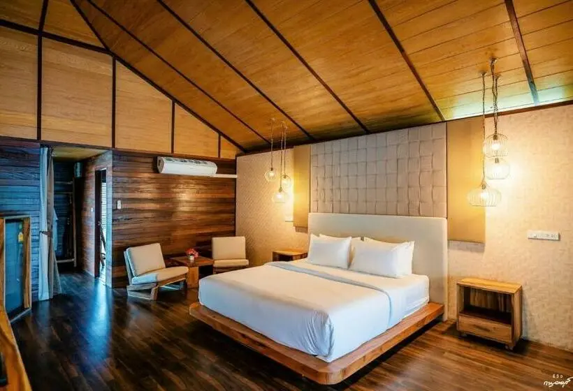 エクゼクティブ４人部屋, Ruknam Resort