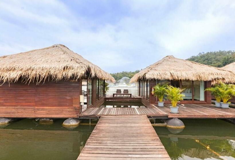Четырехместный Номер Superior, Ruknam Resort
