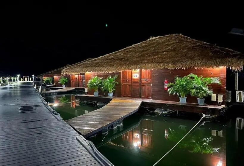 デラックスルーム, Ruknam Resort