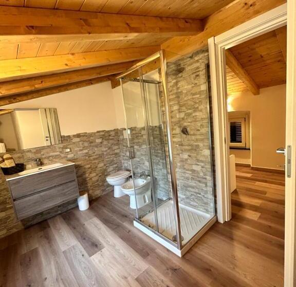 חדר סופריור לשלושה, B&b Il Podestà