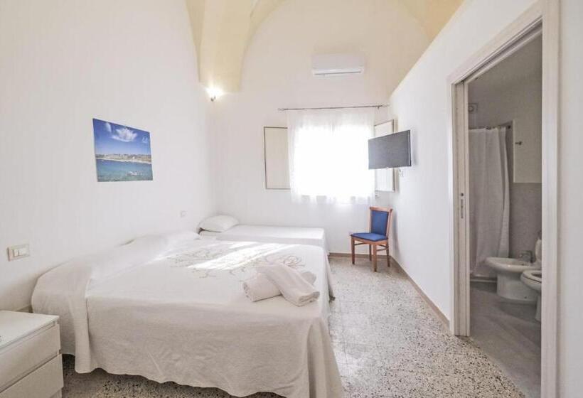Standard Kolmen Hengen Huone, B&b Villa Pamela