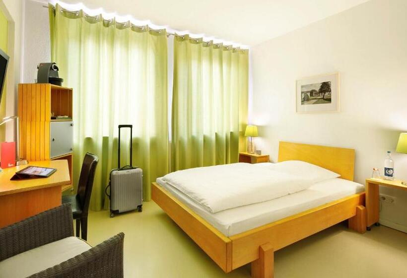 舒适型单人间, An Der Marienkirche